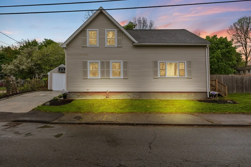 Unit for sale at 56 E Water St, Taunton, MA 02780