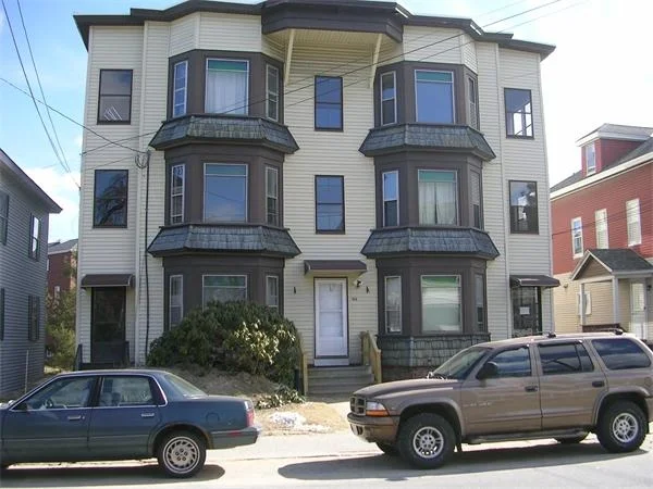 Unit for sale at 316 Parker St, Gardner, MA 01440