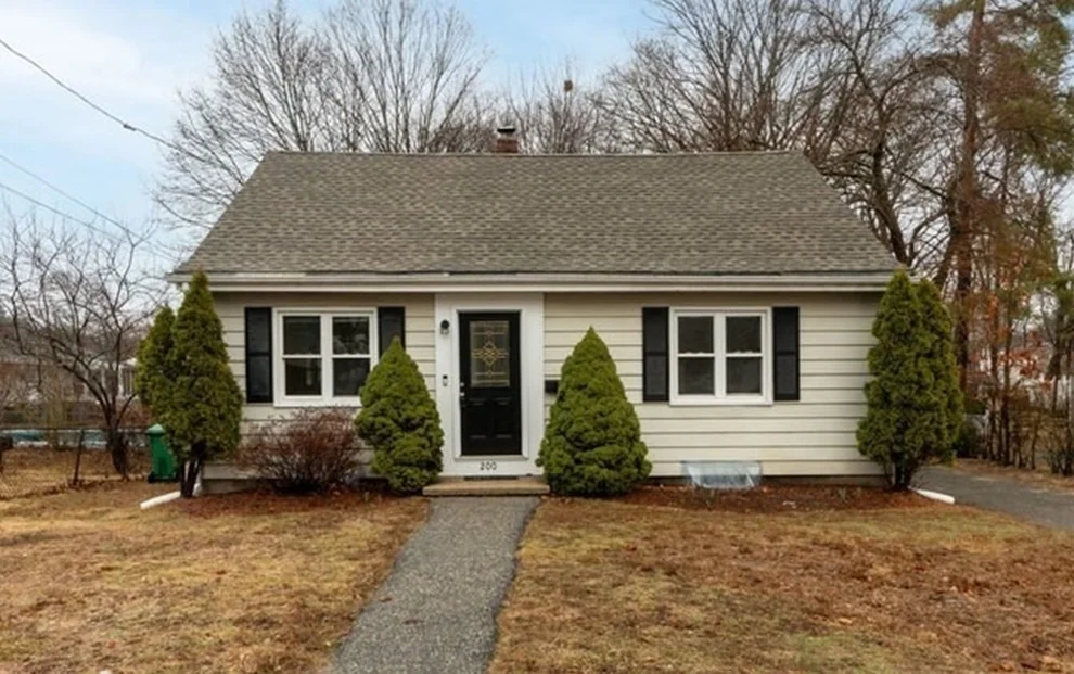 Unit for sale at 200 Montvale Avenue, Woburn, MA 01801