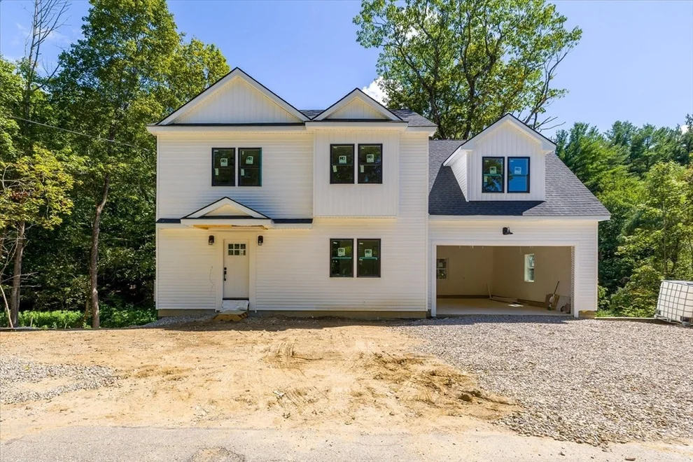 Unit for sale at 8 Wilson St, Spencer, MA 01562