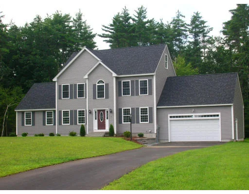Unit for sale at 19 George's Way, Newton, NH 03858