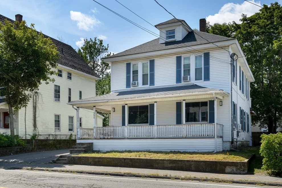 Unit for sale at 956 Main St, Clinton, MA 01510