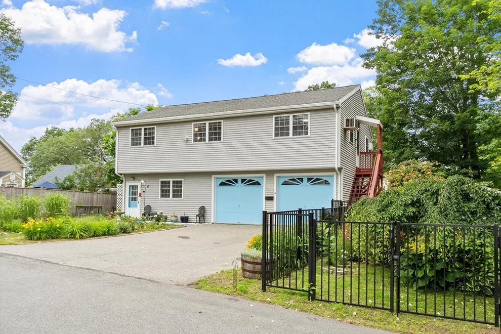 Unit for sale at 4 Fiske Avenue, Chelmsford, MA 01863