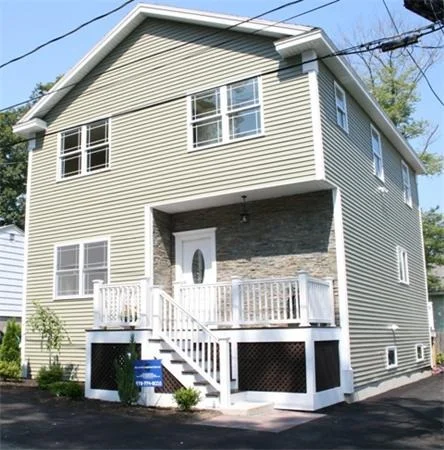 Unit for sale at 36 Lockwood Road, Lynnfield, MA 01940