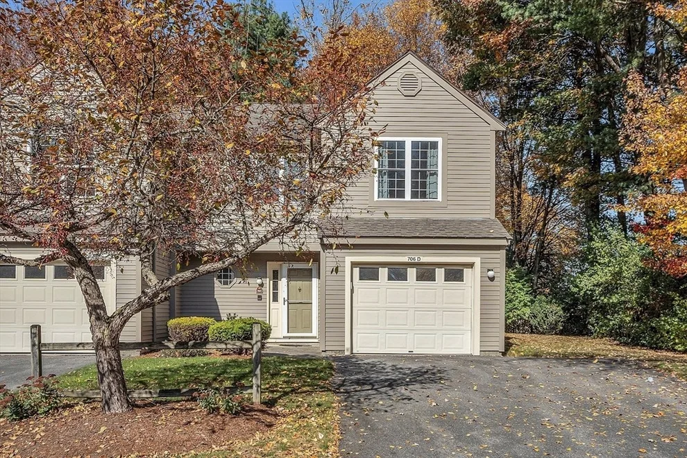 Unit for sale at 706 Ridgefield Cir, Clinton, MA 01510