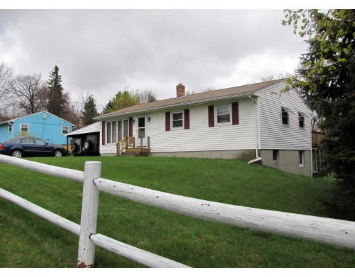 Unit for sale at 41 Ward St, Athol, MA 01331