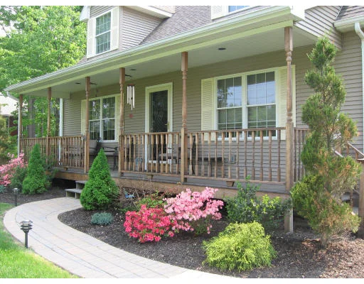 Unit for sale at 716 Franklin St, Belchertown, MA 01007