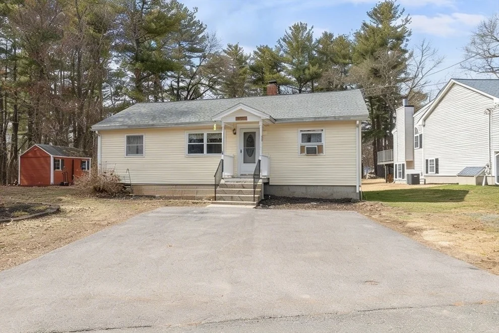 Unit for sale at 25 Fairview Ave, Dracut, MA 01826