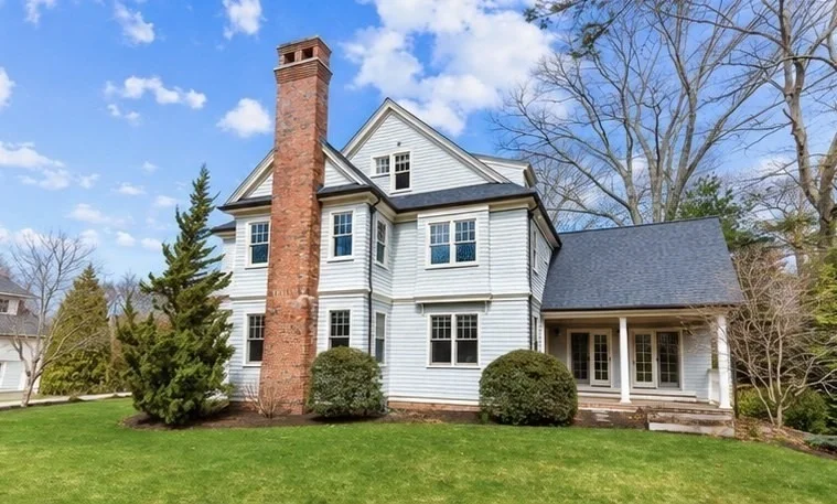 Unit for sale at 22 Fairbanks Rd, Lexington, MA 02421