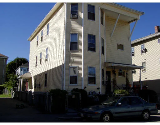 Unit for sale at 24 Vale St, Worcester, MA 01604