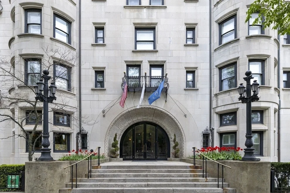 Unit for sale at 416 Commonwealth Ave, Boston, MA 02115