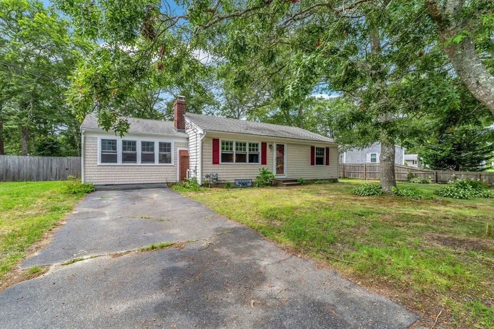 Unit for sale at 57 Buckwood Dr, Yarmouth, MA 02664