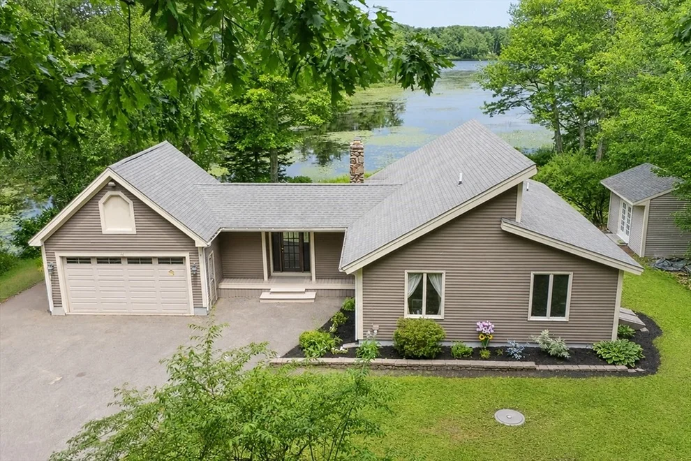 Unit for sale at 17 Whitney Street, Westminster, MA 01473