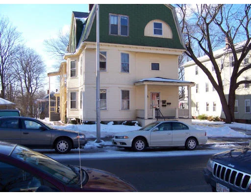 Unit for sale at 73 Downing Street, Worcester, MA 01610