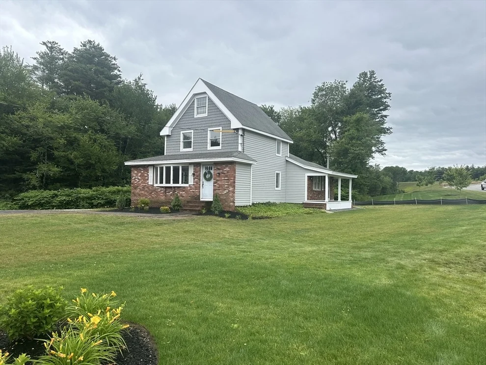 Unit for sale at 865 Salem St, Groveland, MA 01834