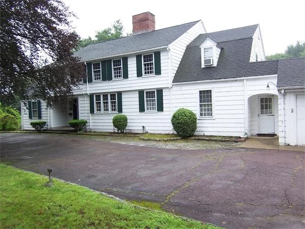 Unit for sale at 82 Arlington St, Winchester, MA 01890