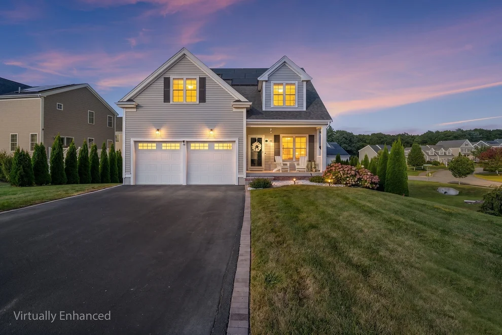 Unit for sale at 20 Pheasant Run Ct, Wrentham, MA 02093