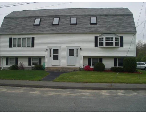 Unit for sale at 1 Connor Cir, Randolph, MA 02368