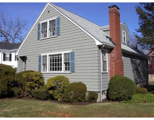 Unit for sale at 190 Mystic Valley Pkwy, Winchester, MA 01890