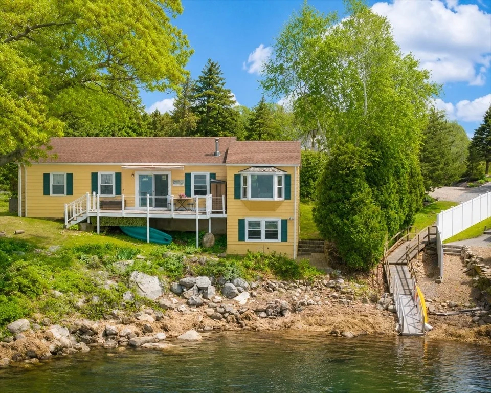 Unit for sale at 16 Tidal Cove Way, Gloucester, MA 01930