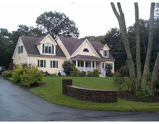 Unit for sale at 6 Tower Road, Mendon, MA 01756