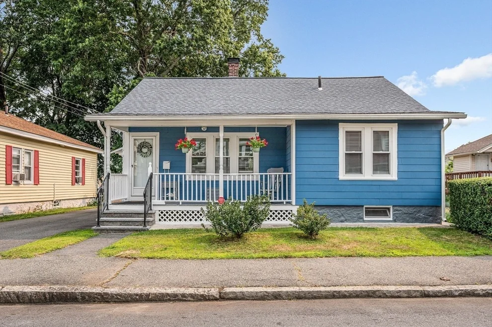 Unit for sale at 84 Winthrop Ave, Lowell, MA 01851
