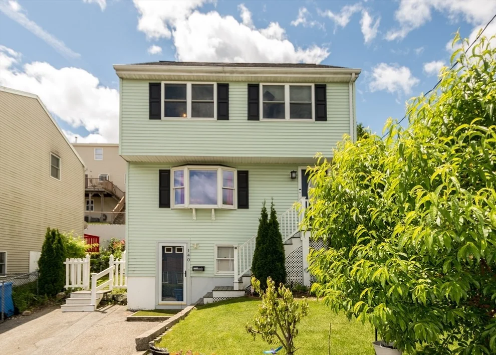 Unit for sale at 140 College Farm Road, Waltham, MA 02451