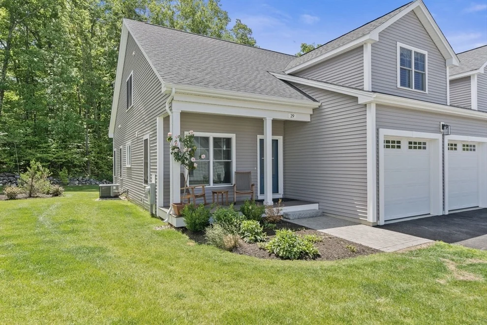 Unit for sale at 29 Salisbury Hill Blvd, Worcester, MA 01609