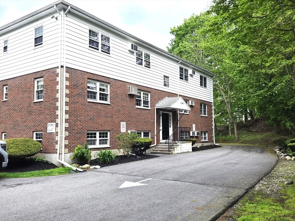 Unit for sale at 6 Venice St, Danvers, MA 01923