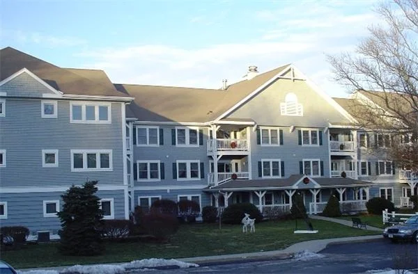Unit for sale at 12 Meeting House Lane, Scituate, MA 02066