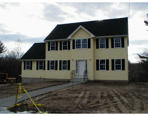 Unit for sale at 17 Martin Road, Tewksbury, MA 01876