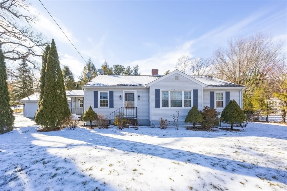 Unit for sale at 279 S Main St, Hopedale, MA 01747