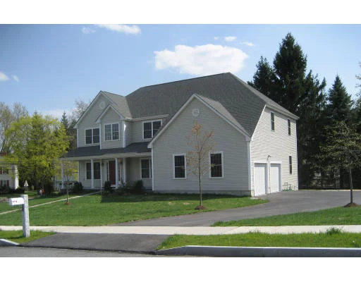 Unit for sale at 5 Brookbury Circle (Lot 4), Framingham, MA 01701