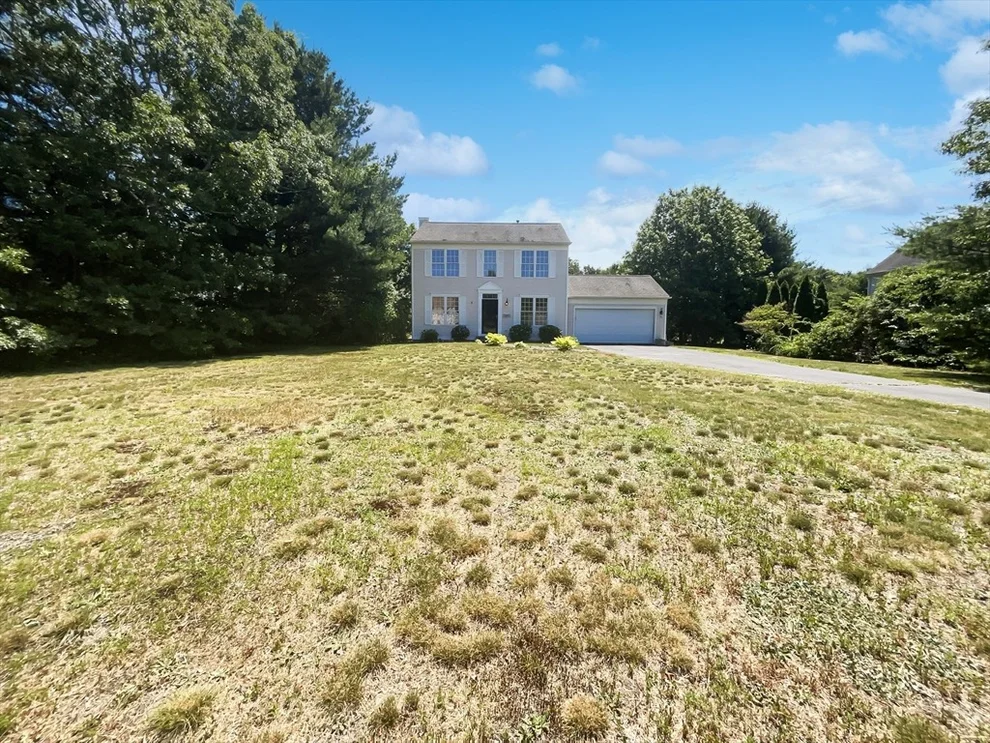 Unit for sale at 231 Lunns Way, Plymouth, MA 02360