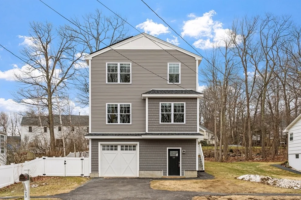 Unit for sale at 23 Leslie Rd, Worcester, MA 01605