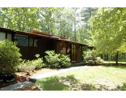Unit for sale at 29 Suffolk Lane, Carlisle, MA 01741