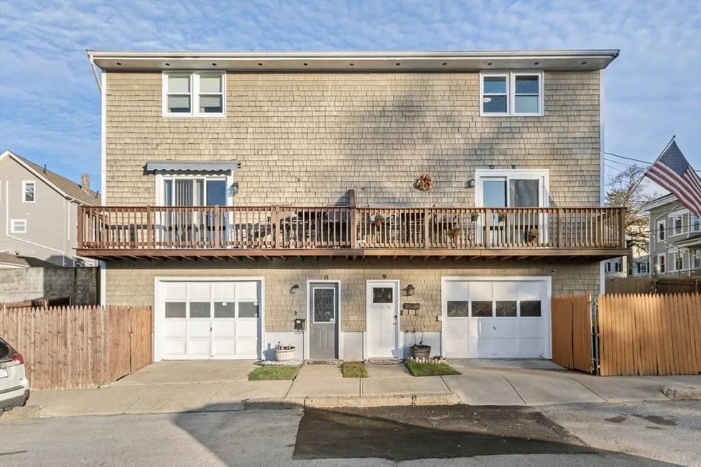 Unit for sale at 9 Doctor St, Fall River, MA 02720