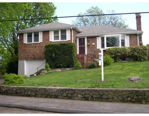 Unit for sale at 35 Haley Road, Marblehead, MA 01945
