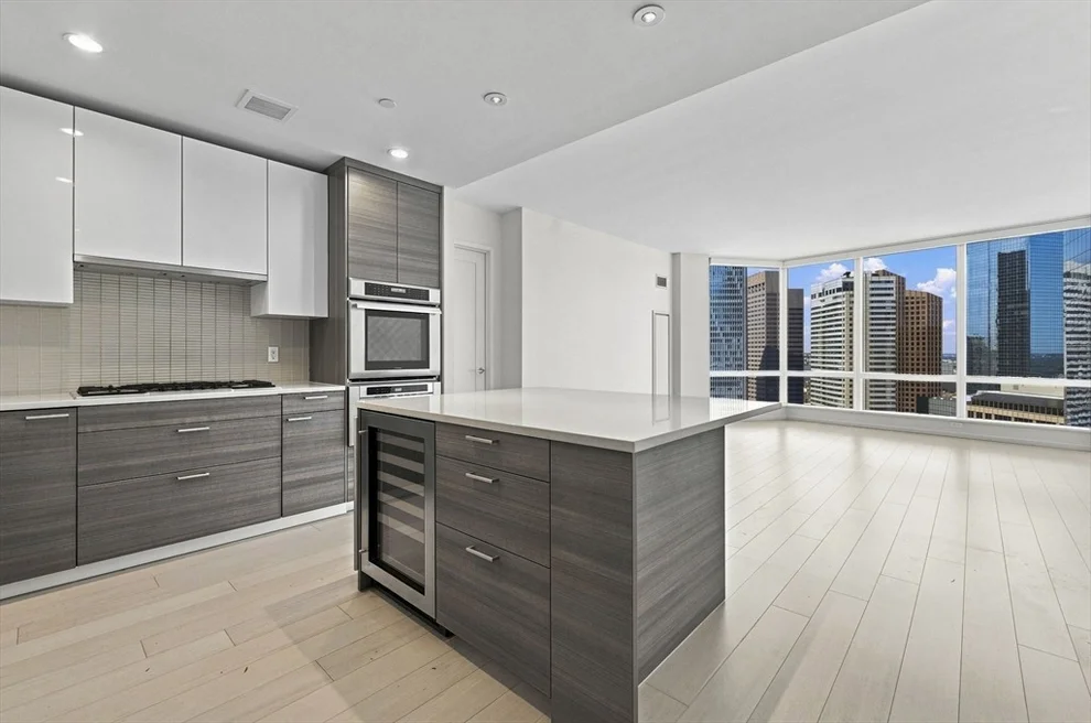 Unit for sale at 1 Franklin Street, Boston, MA 02110