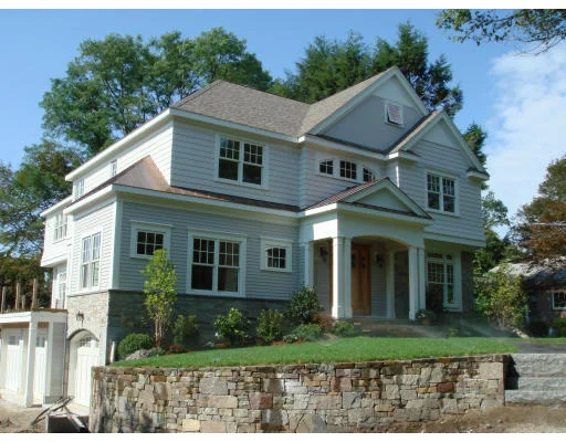 Unit for sale at 11 Columbine Rd, Newton, MA 02459