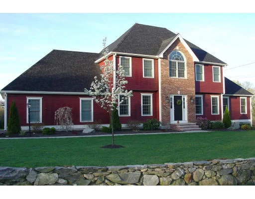 Unit for sale at 18 Old Upton Road, Grafton, MA 01519