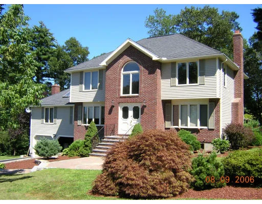 Unit for sale at 200 Simpson Road, Marlborough, MA 01752
