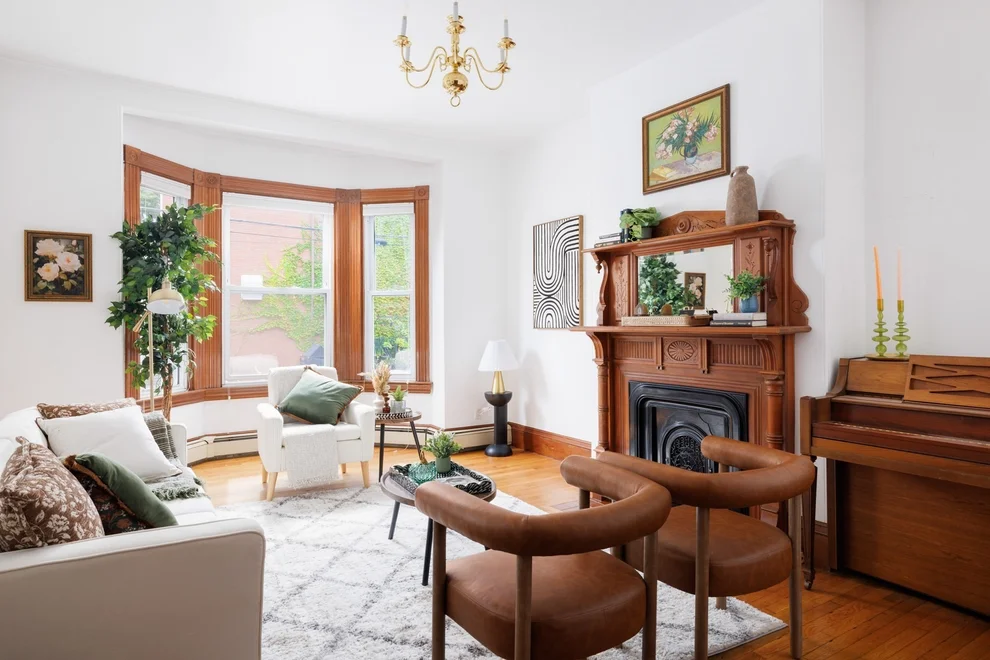 Unit for sale at 407 Washington St, Cambridge, MA 02139