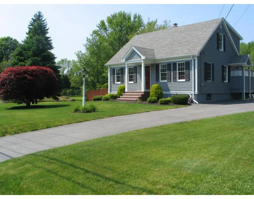 Unit for sale at 390 South Main St., Raynham, MA 02767