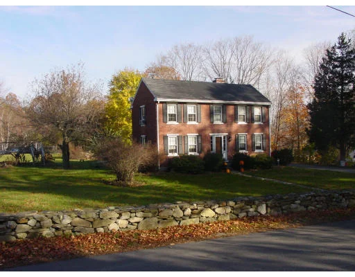 Unit for sale at 808 Fisher Rd, Fitchburg, MA 01420