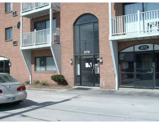 Unit for sale at 273 West Main St, Marlborough, MA 01752