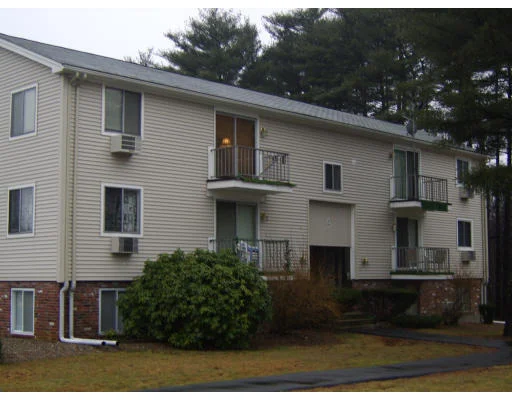Unit for sale at 5 Royal Dane Dr, Marshfield, MA 02050