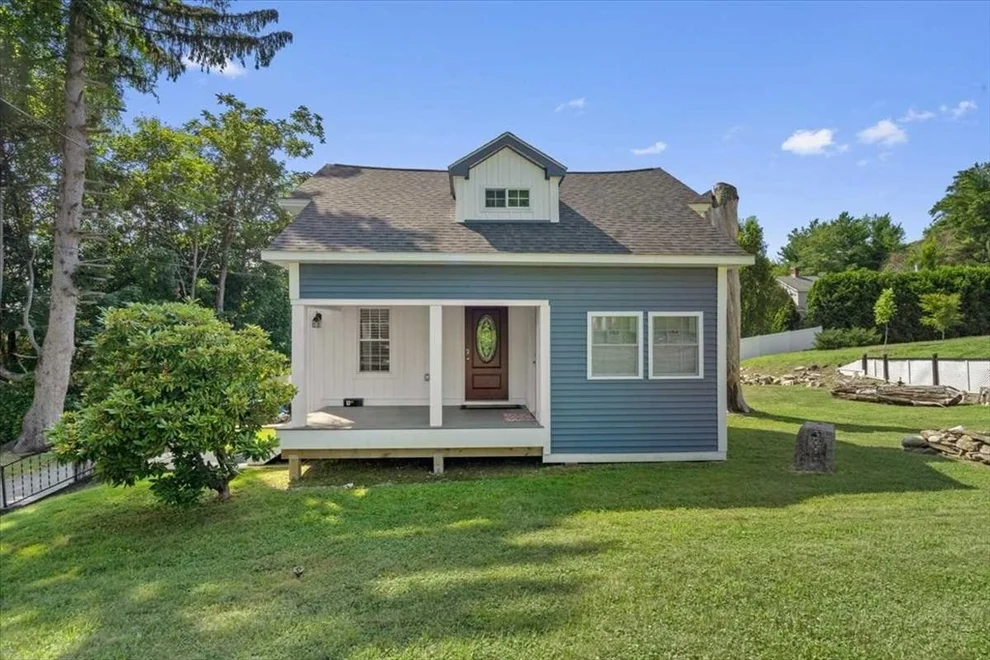 Unit for sale at 9 Newburn Rd, Worcester, MA 01602