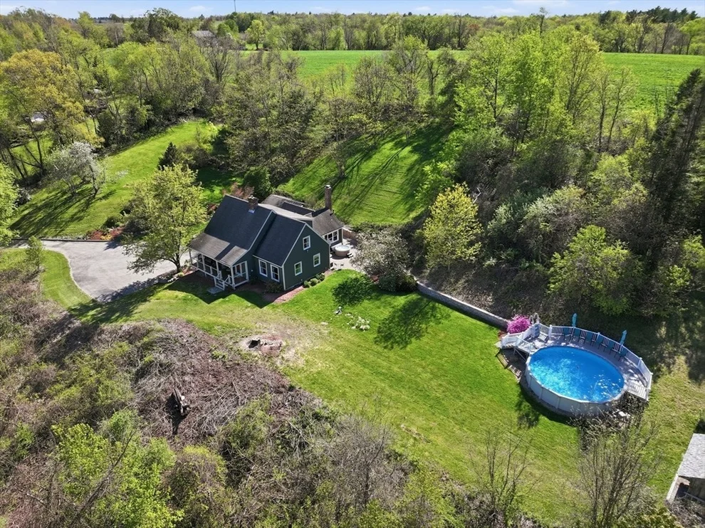 Unit for sale at 96 Town Farm Road, Sutton, MA 01590