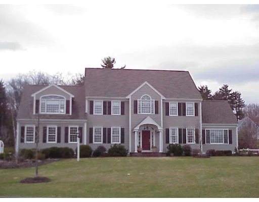 Unit for sale at 1 Bunker Road, Medfield, MA 02052